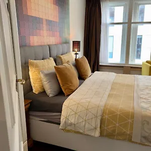 4 Guestrooms Bed and breakfast